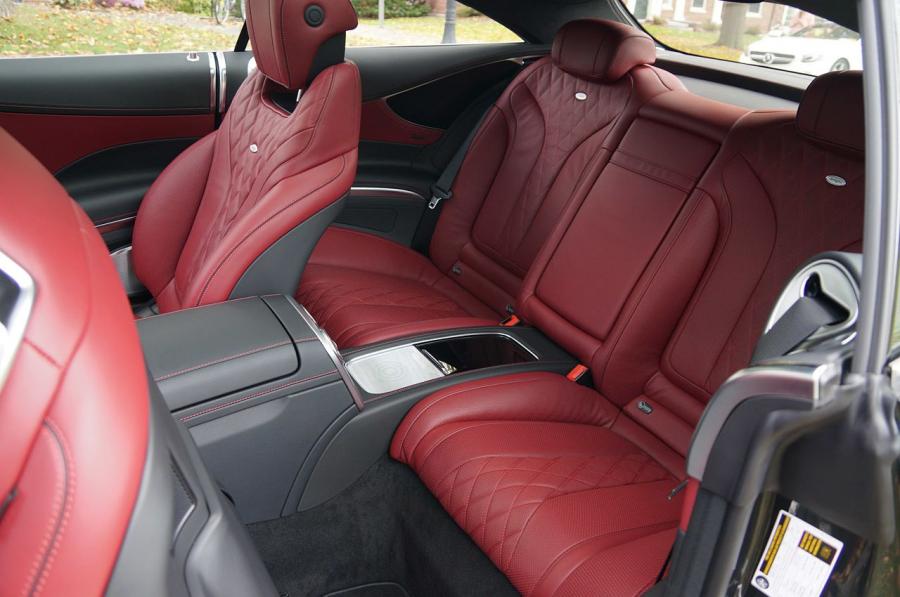  Mercedes-Benz S550 Coupe 4Matic 2015 года  (US) (фото 30 из 42)